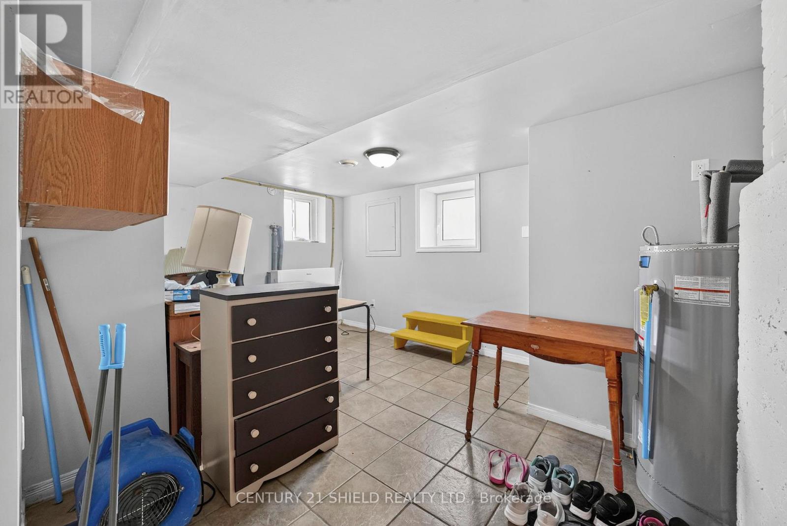 79 LEFEBVRE AVENUE - 21