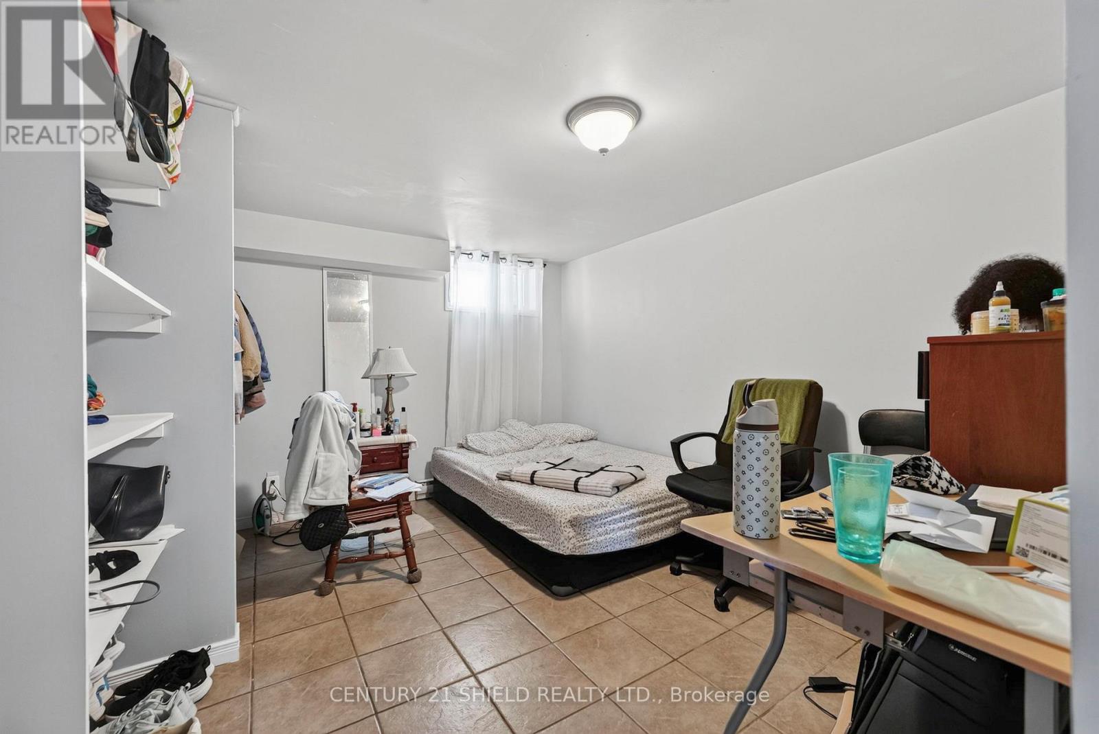 79 LEFEBVRE AVENUE - 23