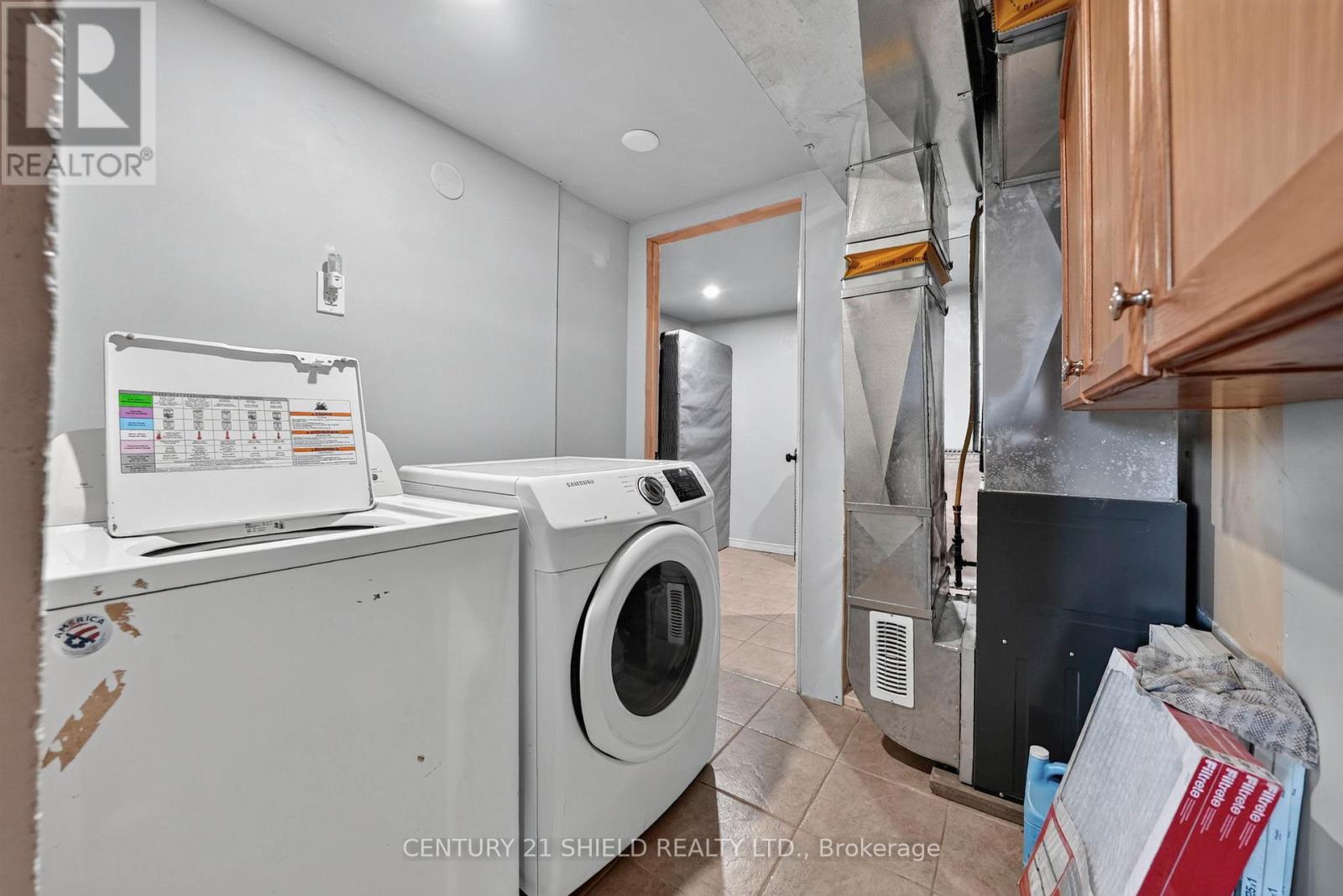 79 LEFEBVRE AVENUE - 28