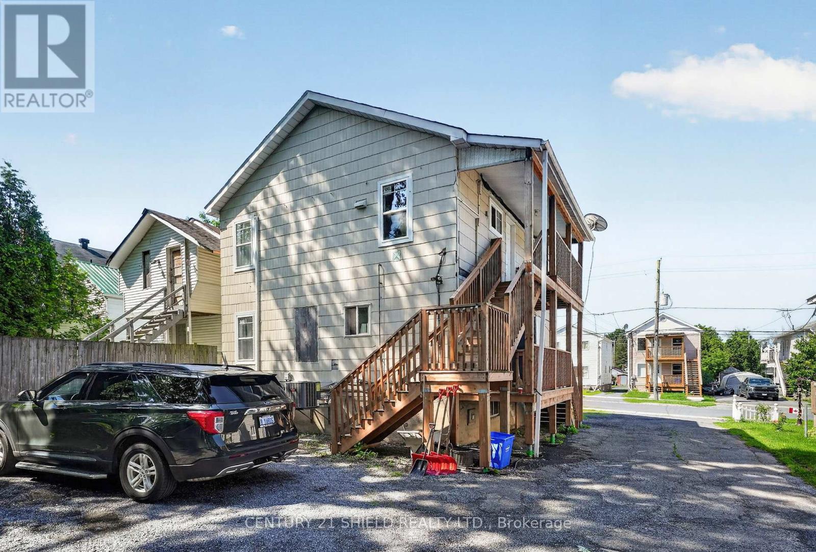 79 LEFEBVRE AVENUE - 47
