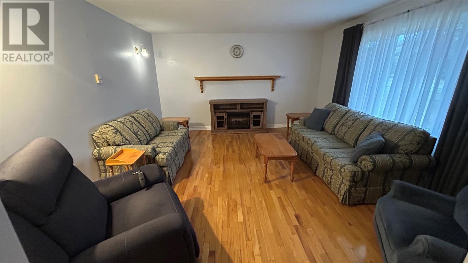 17 Juniper Drive - 7