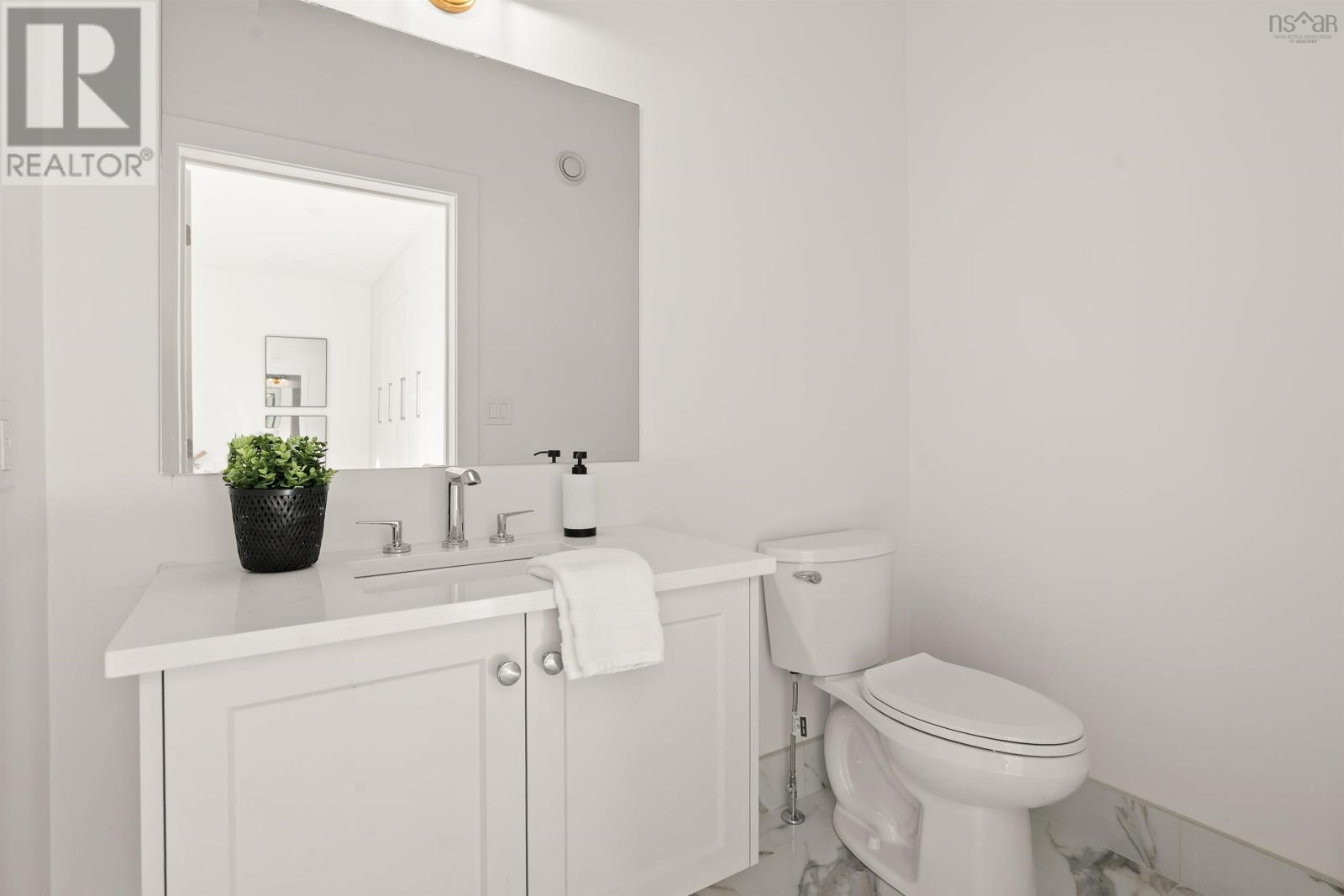 112 Samaa Court - 6
