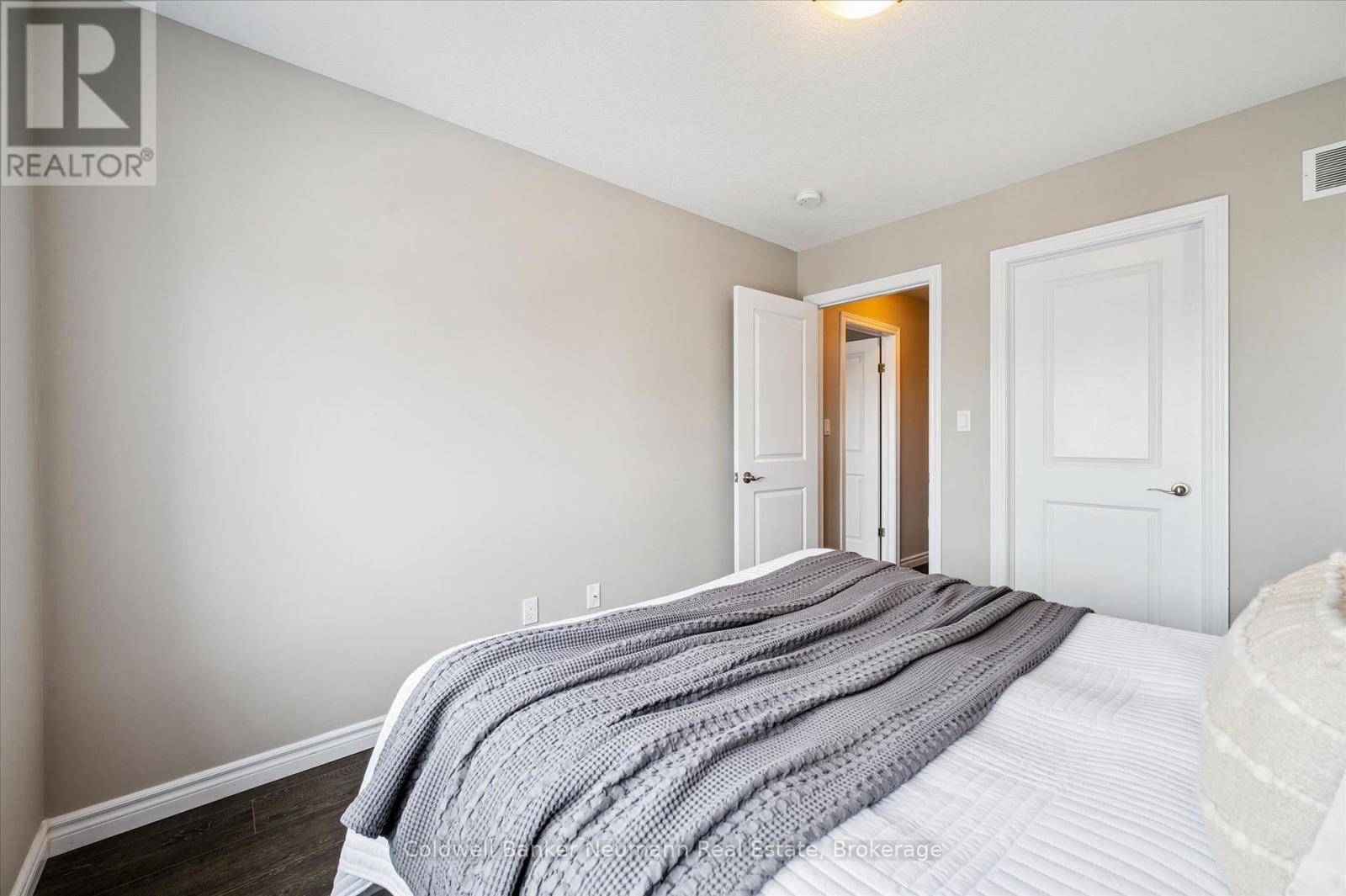 51 JEFFREY DRIVE - 29