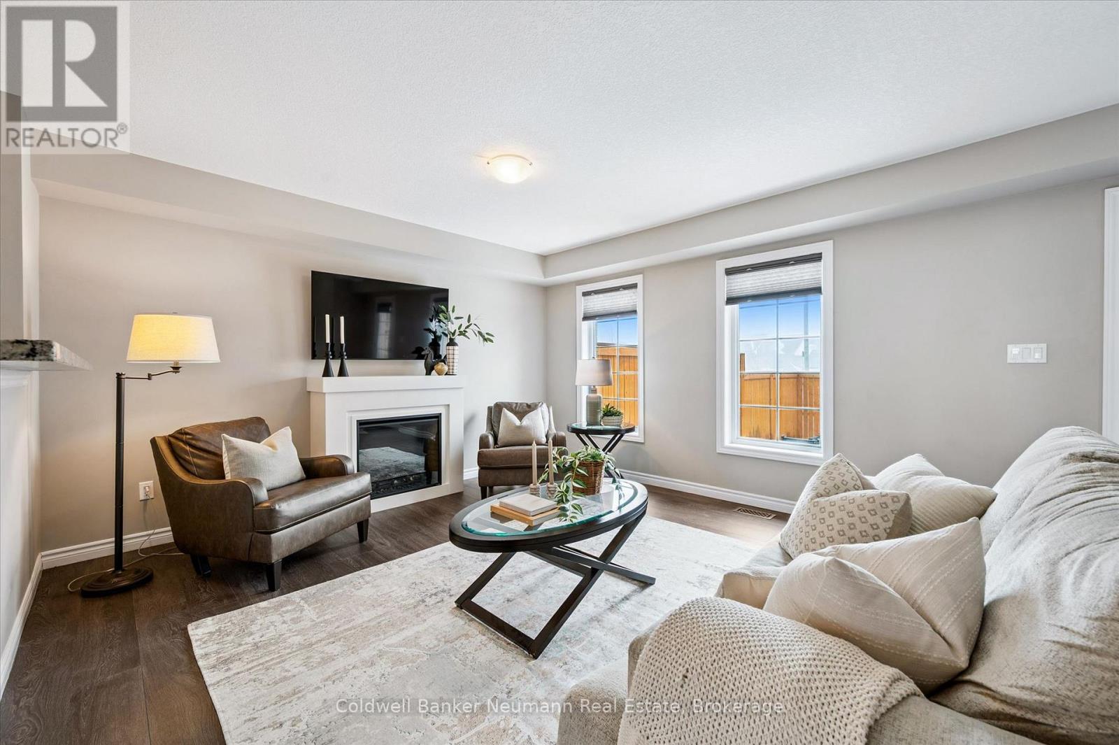 51 JEFFREY DRIVE - 5