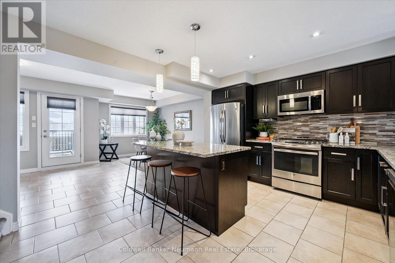 51 JEFFREY DRIVE - 7