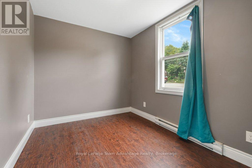 41 EMILY STREET - 11