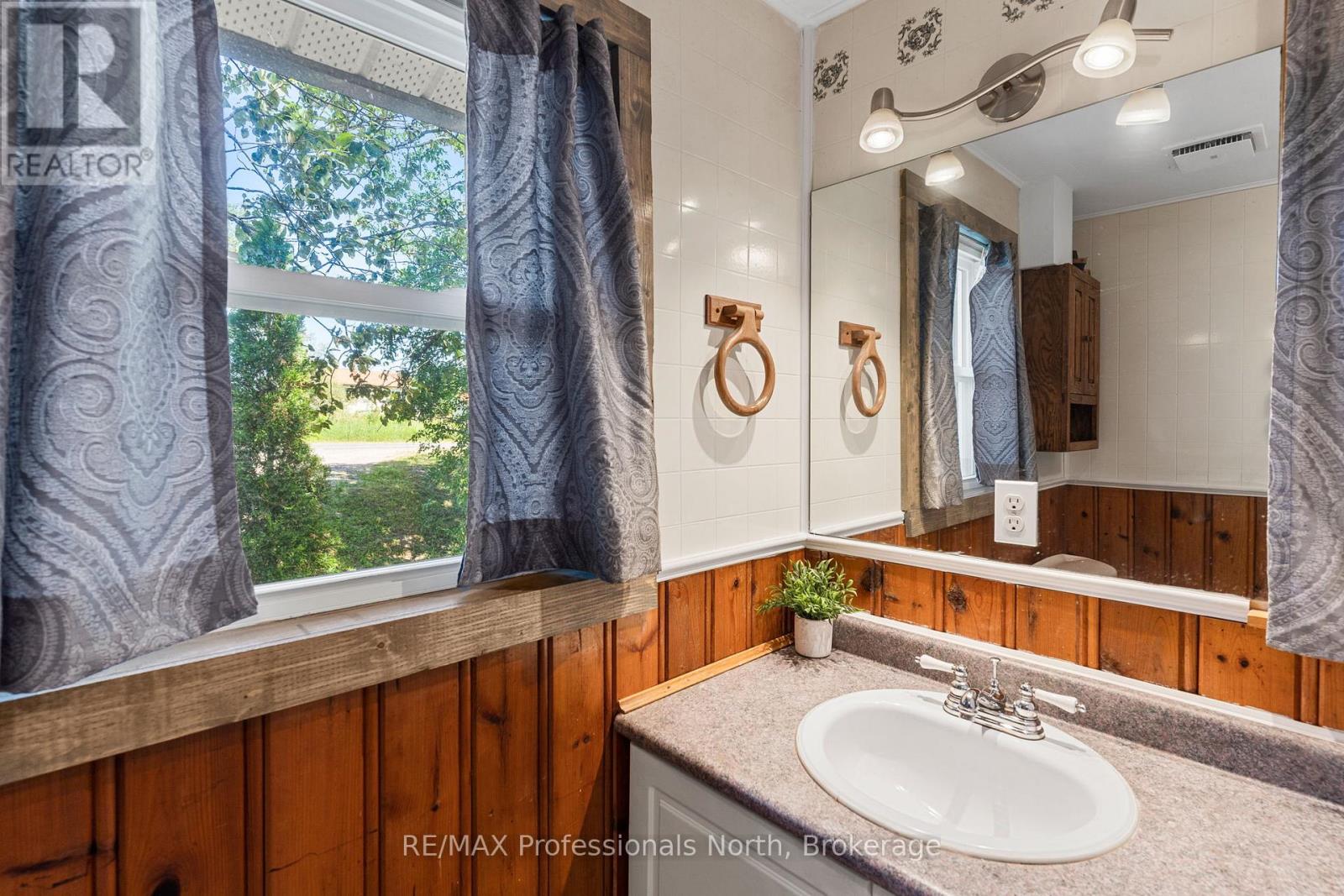 4278 DEEP BAY ROAD - 25