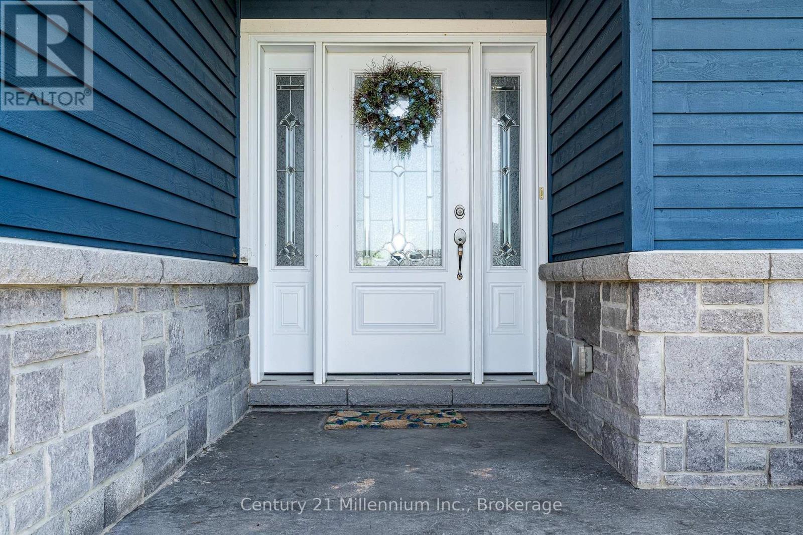 176 COBBLE BEACH DRIVE - Image 4