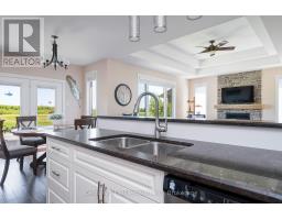 176 Cobble Beach Drive, Georgian Bluffs, ON N0H1S0 Photo 16