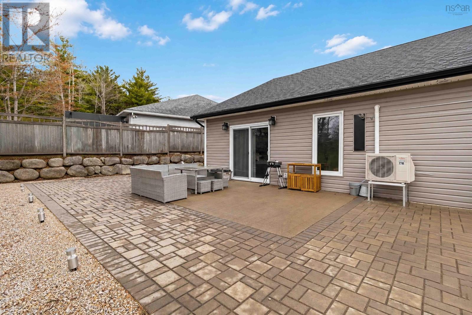 71 Acorn Drive - 44