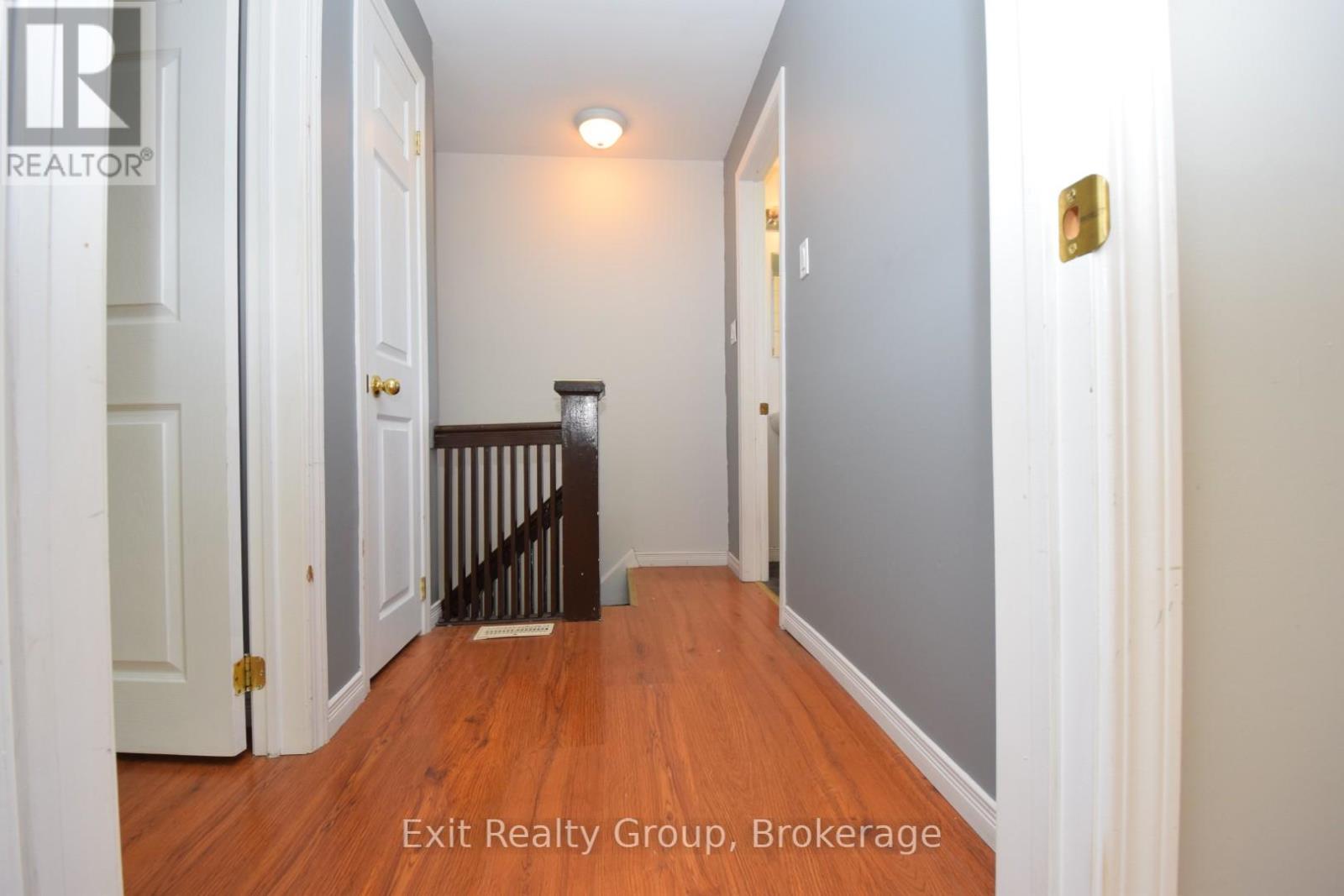 11 FLINDALL STREET - 10