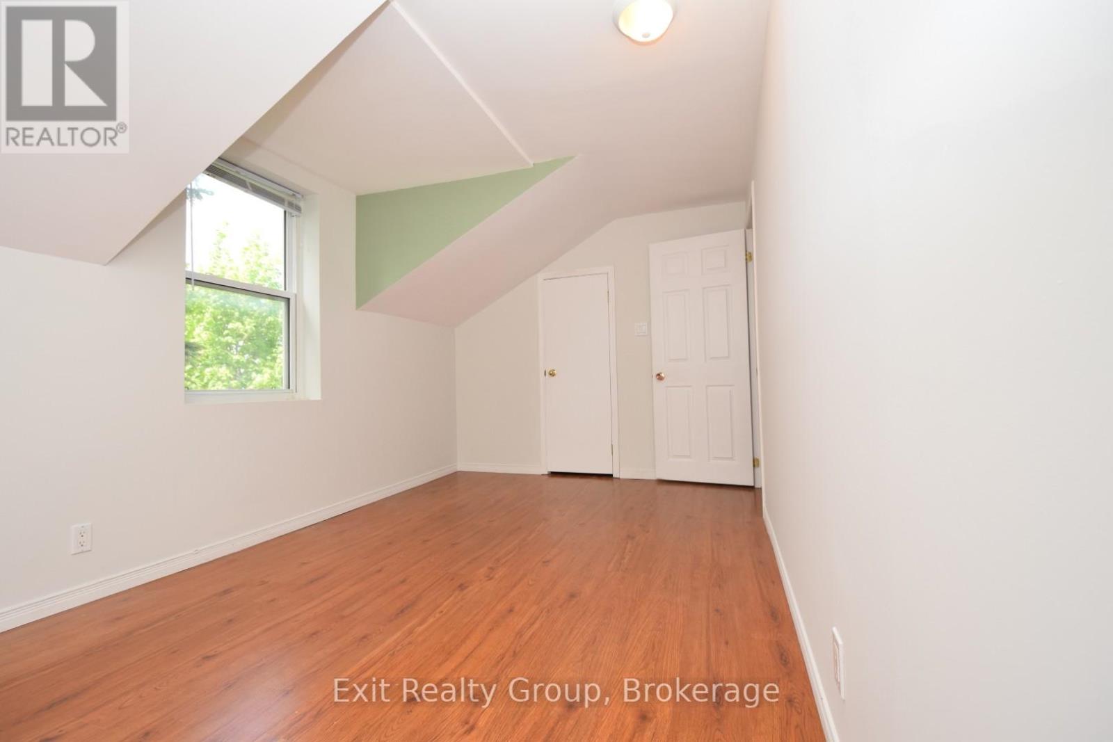 11 FLINDALL STREET - 13