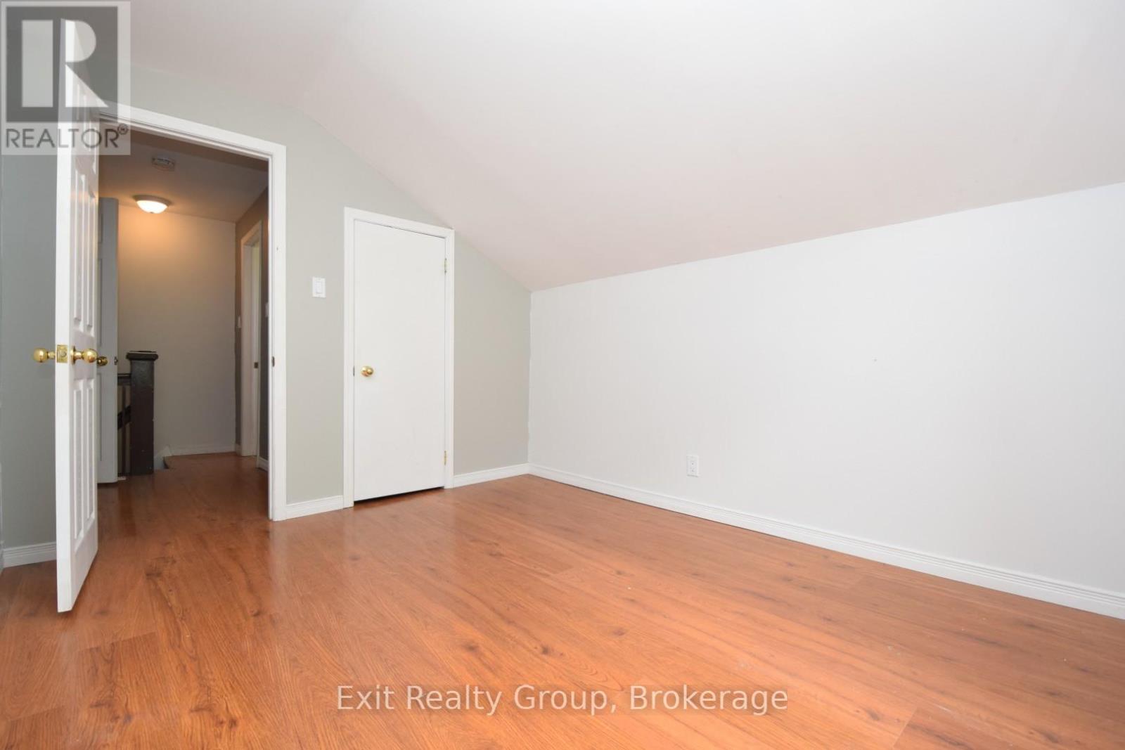11 FLINDALL STREET - 14