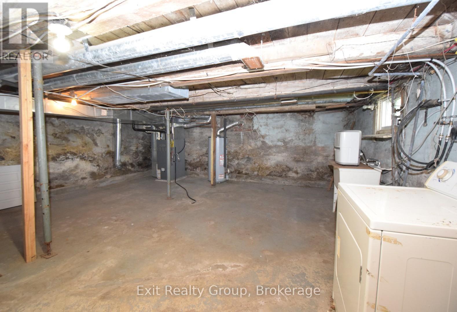 11 FLINDALL STREET - 22