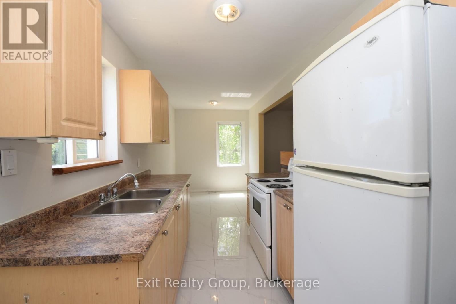 11 FLINDALL STREET - 7