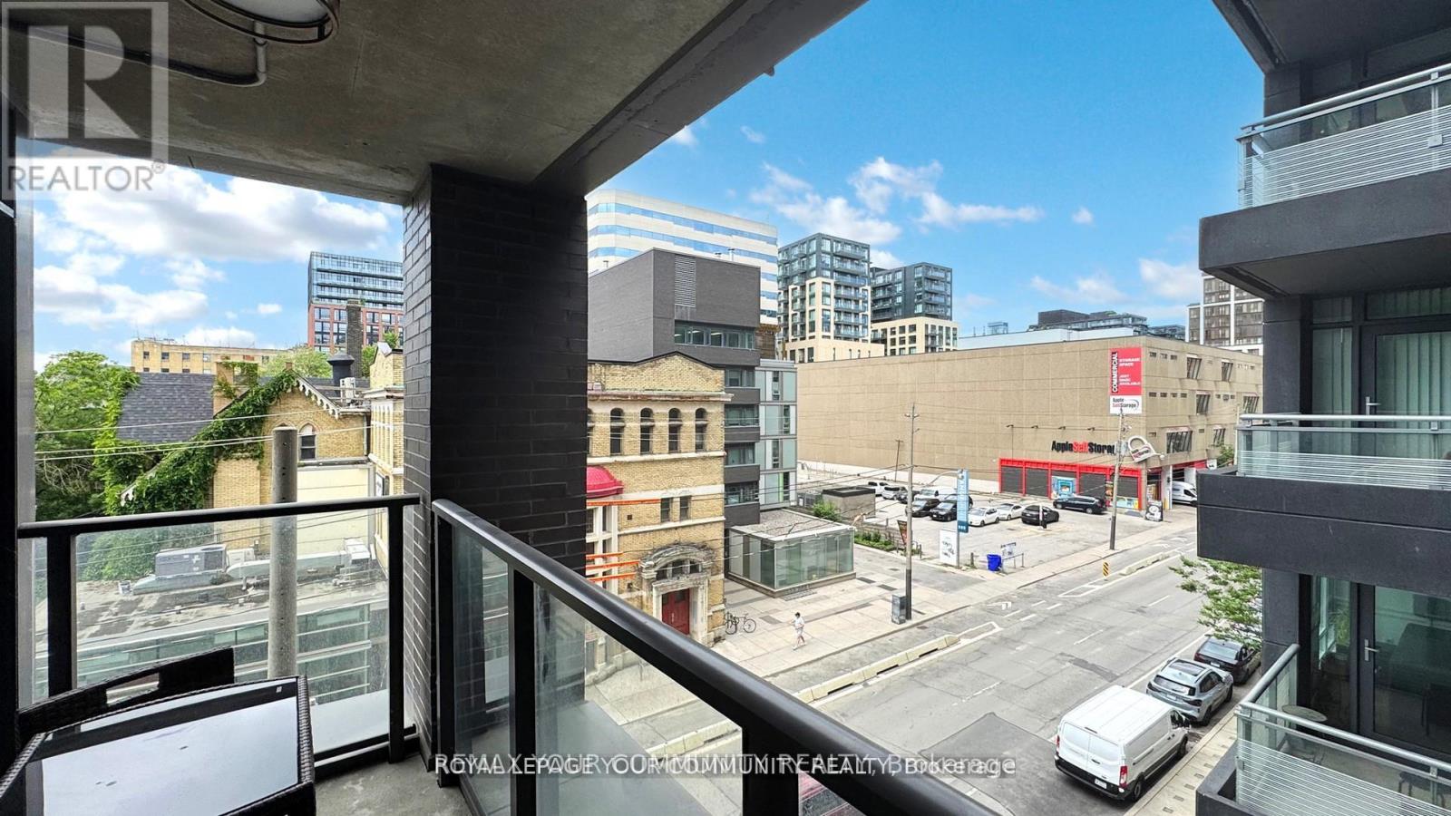 #314 111 BATHURST STREET - 19