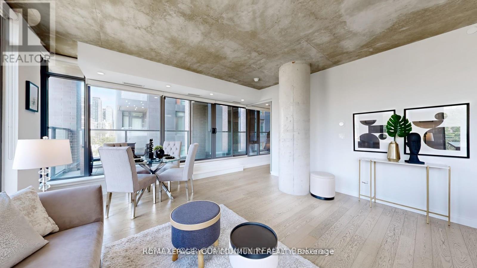 #314 111 BATHURST STREET - 5