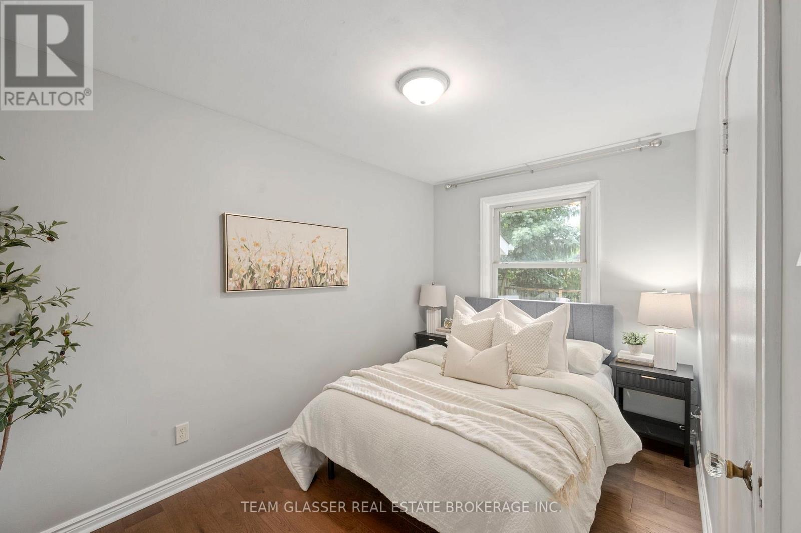 264 RIDGEWOOD CRESCENT - 15
