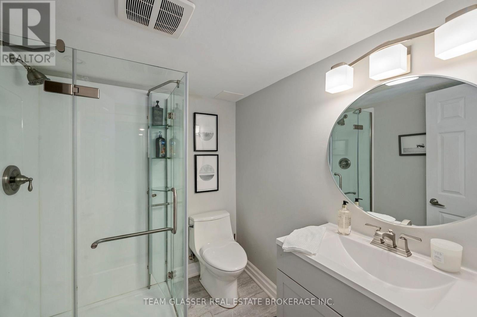 264 RIDGEWOOD CRESCENT - 19
