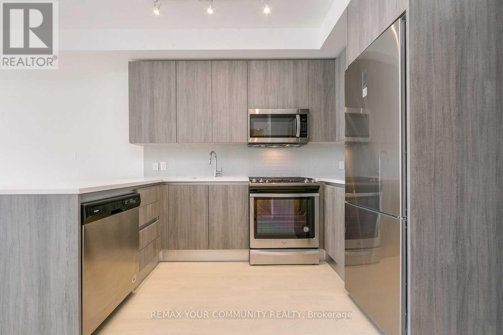 #503 246 LOGAN AVENUE - Image 6