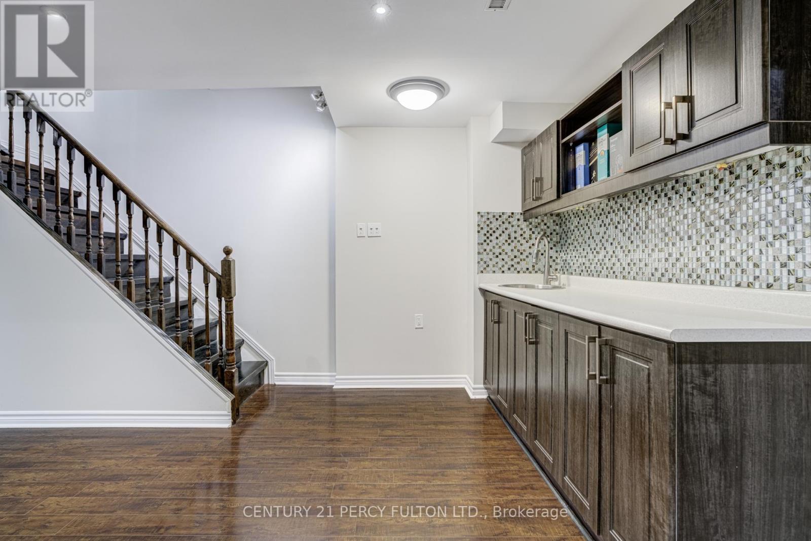 523 CHURCH STREET N - 30