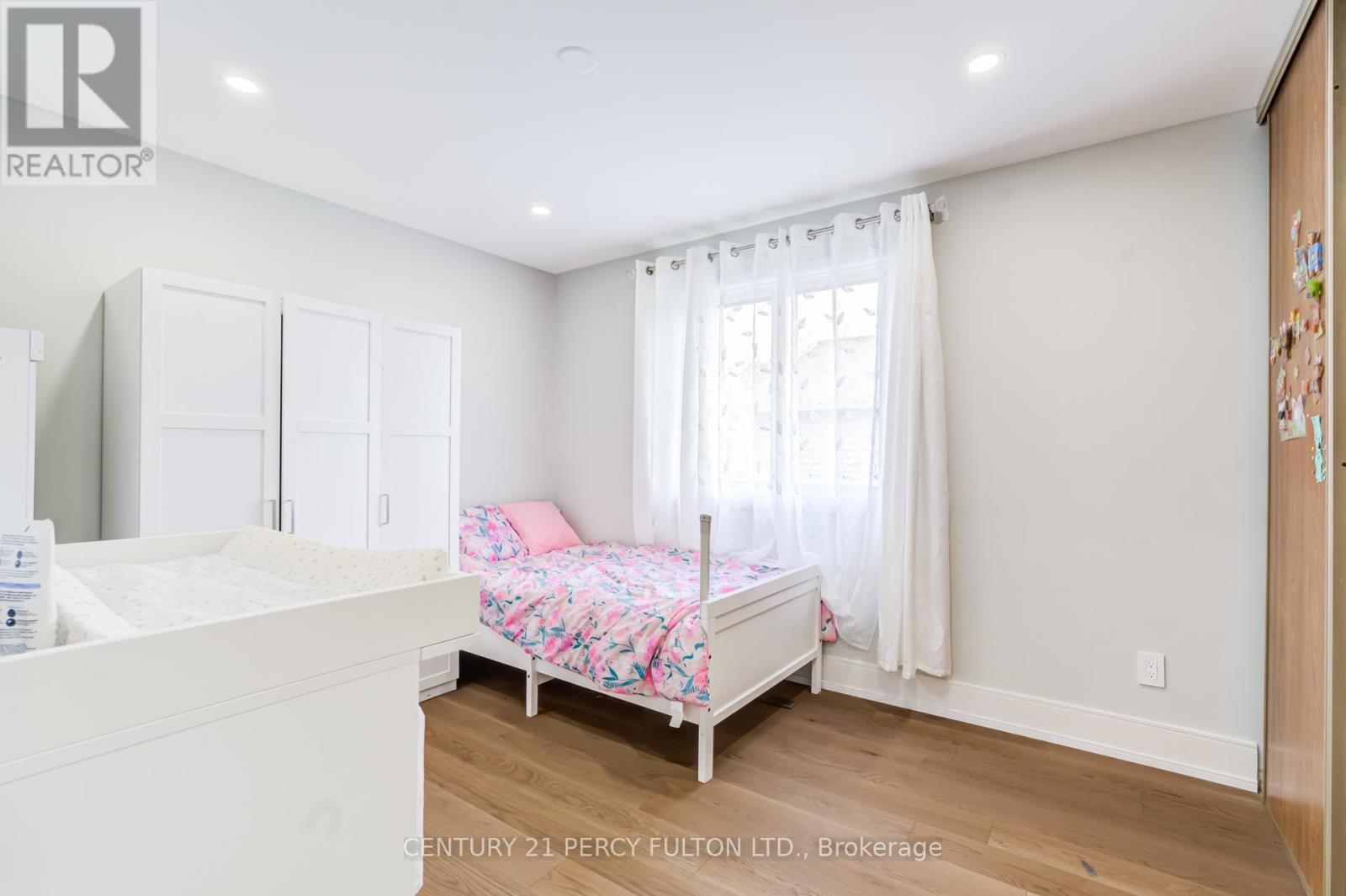 79 HUNTSMILL BOULEVARD - 23