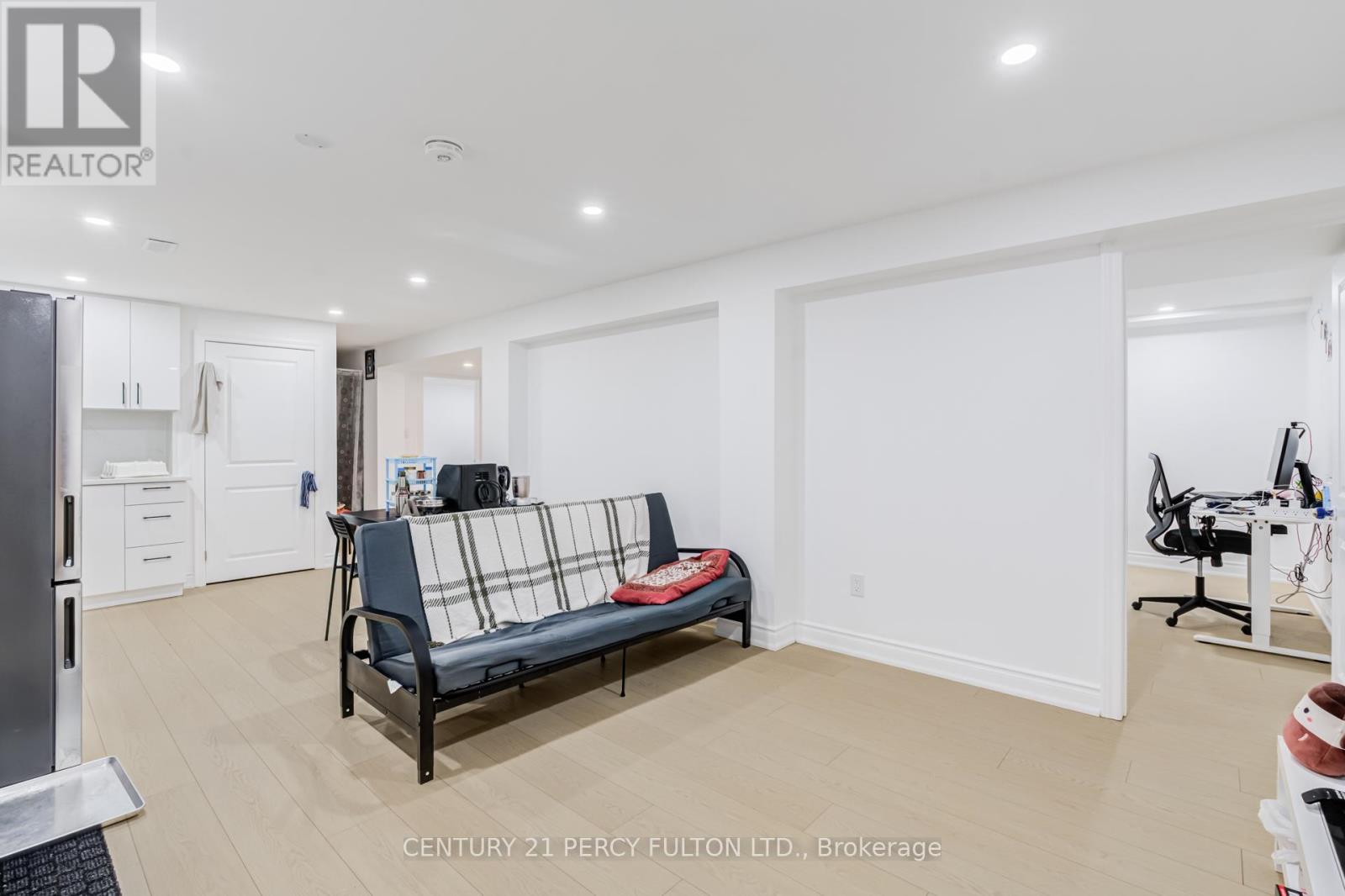 79 HUNTSMILL BOULEVARD - 28