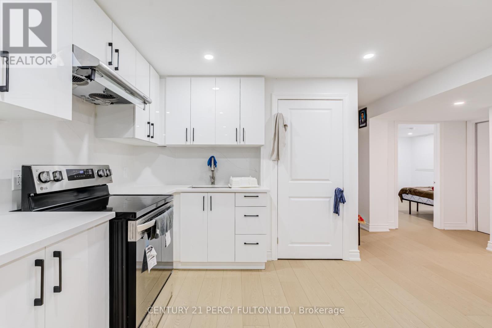 79 HUNTSMILL BOULEVARD - 31
