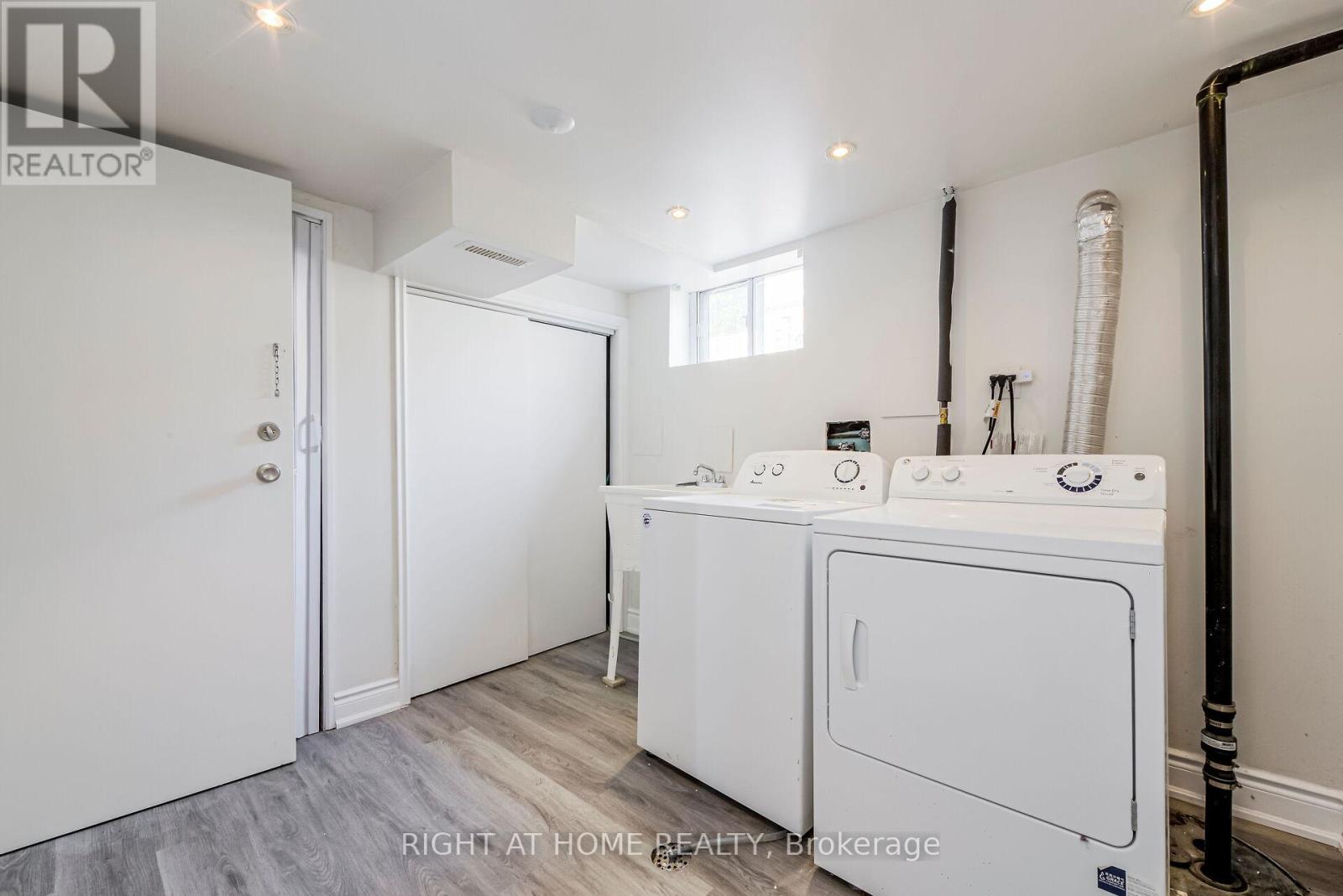 32 FLORENS AVENUE - 34