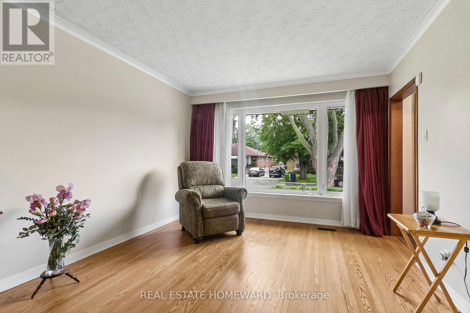 94 ROCHMAN BOULEVARD - 5