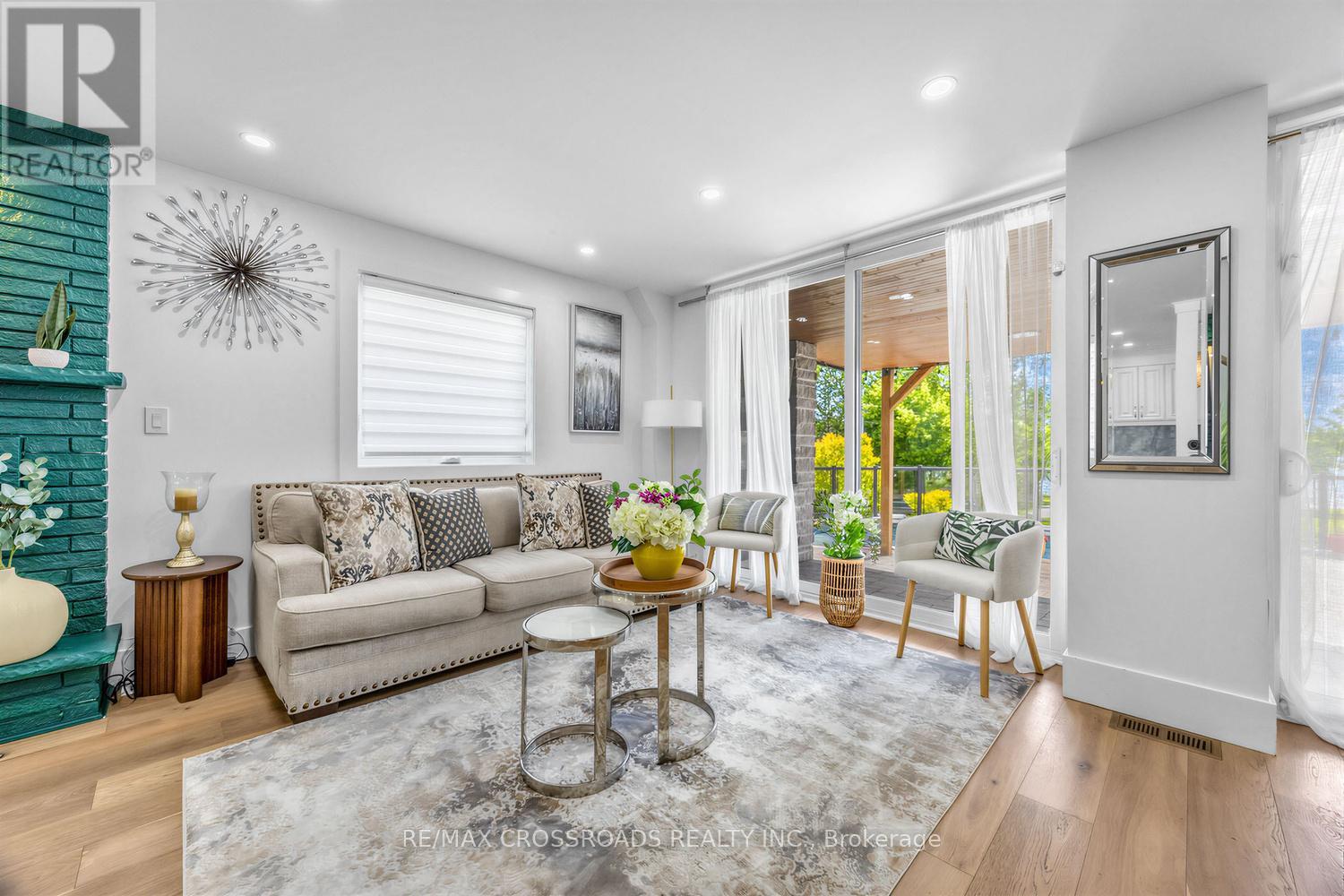 661 FRONT ROAD - 17
