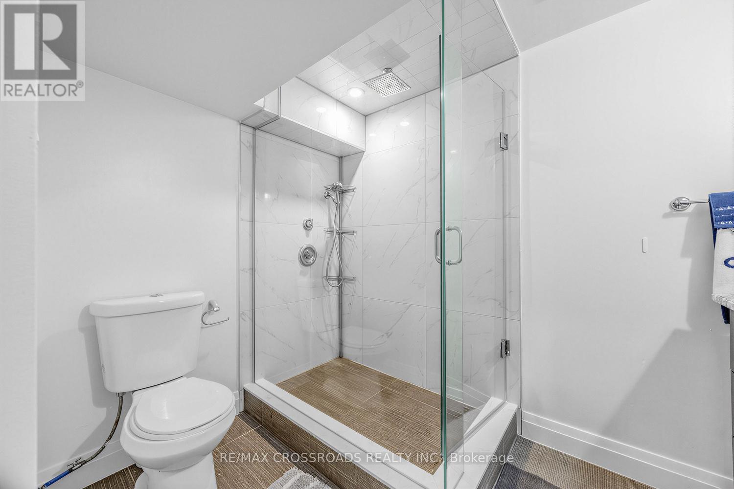661 FRONT ROAD - 39