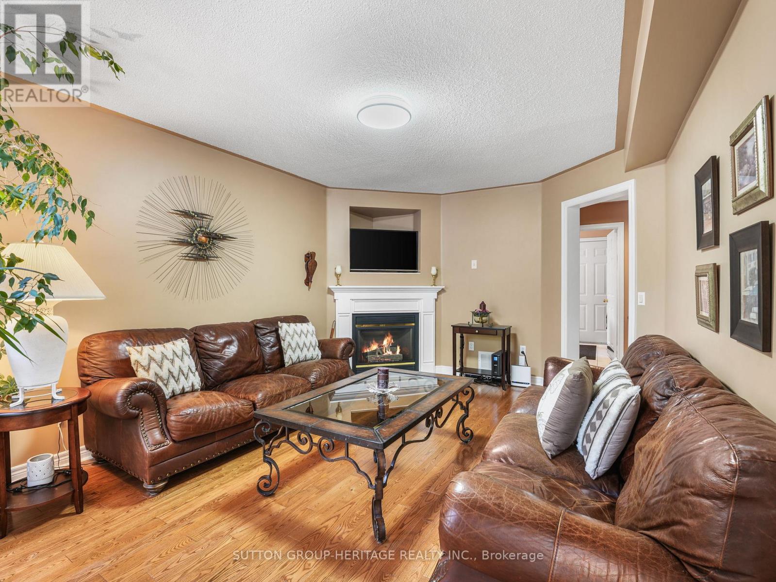 51 ANNIE CRESCENT - Image 13