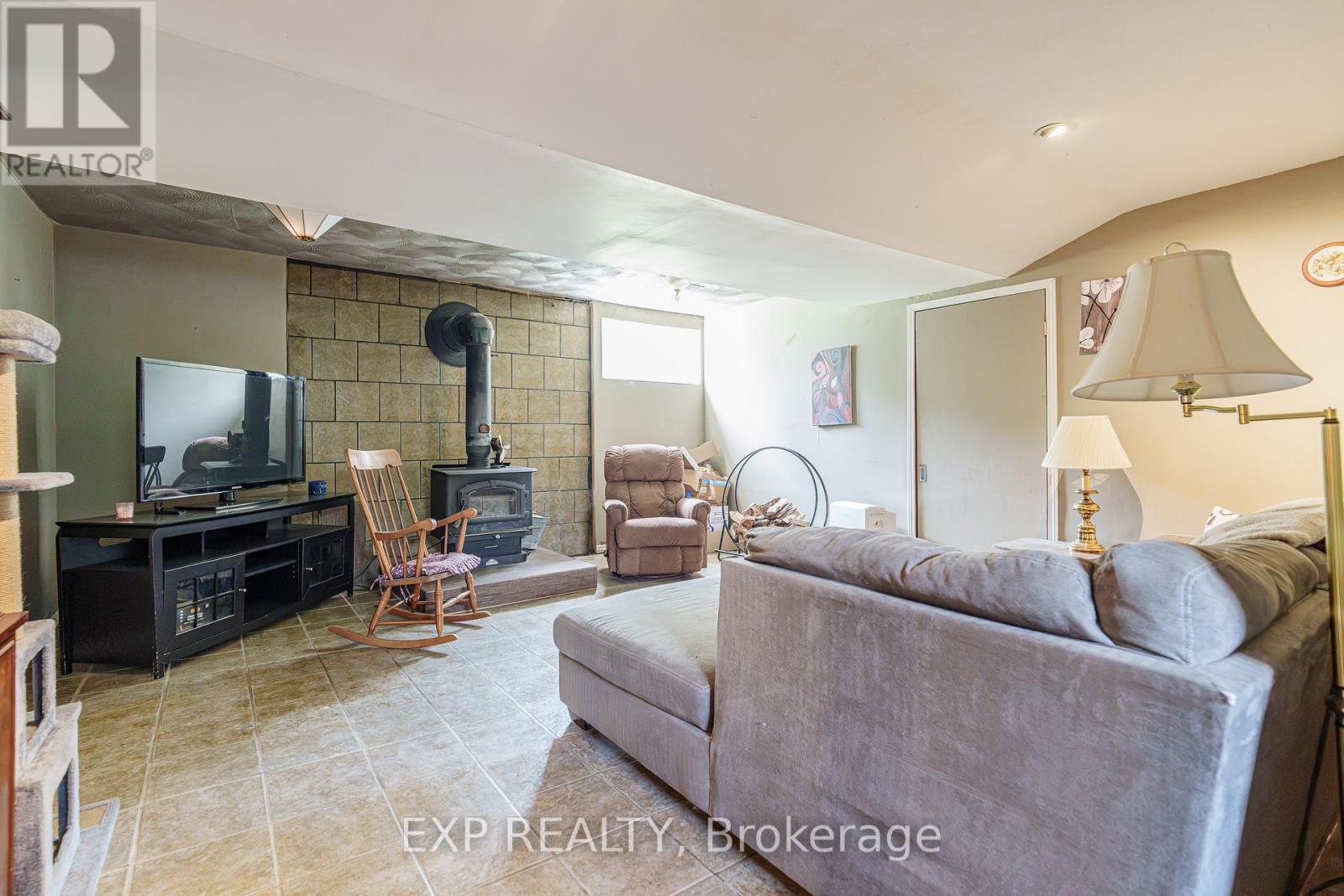 8131 COUNTY ROAD 44 ROAD - 24