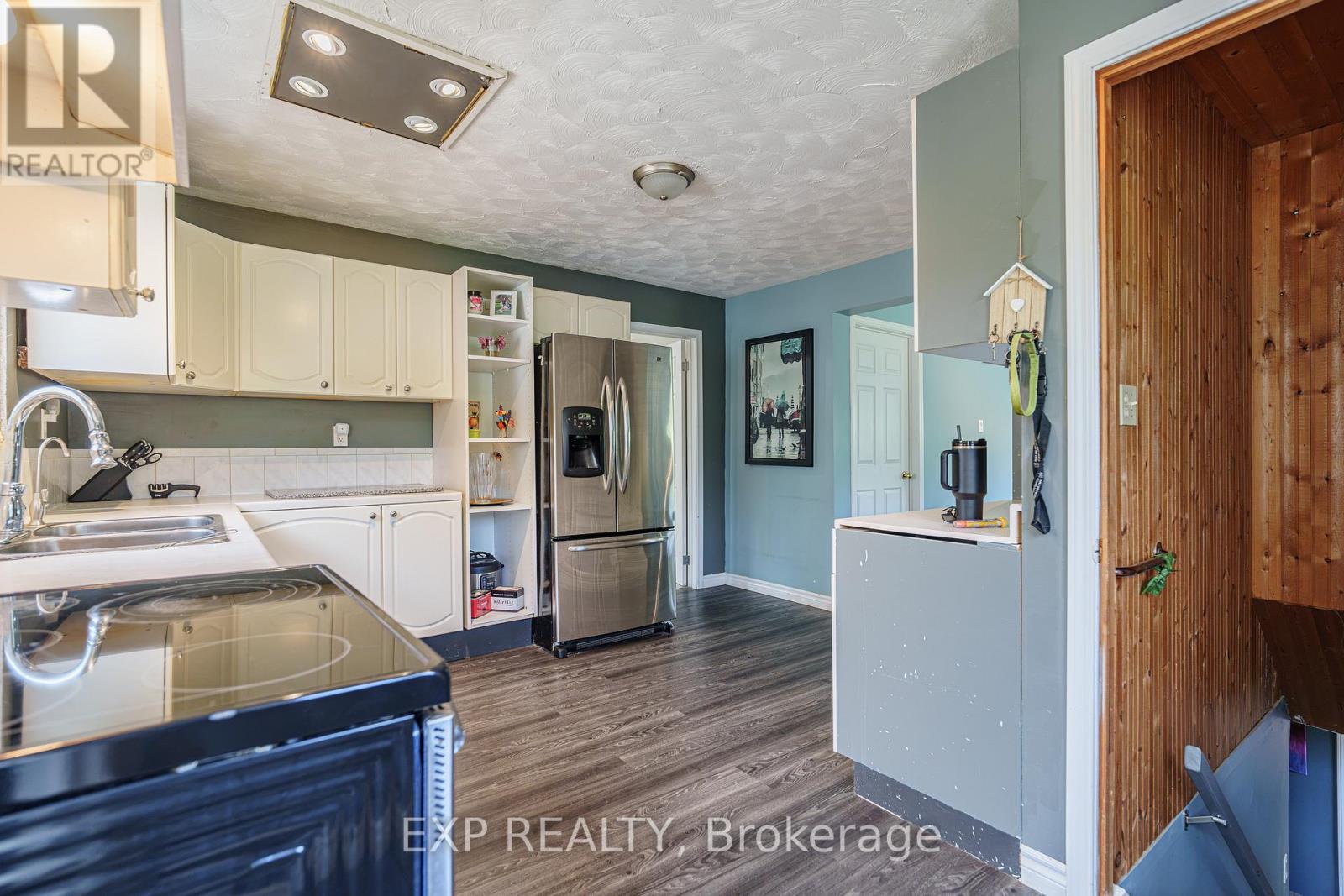 8131 COUNTY ROAD 44 ROAD - 8