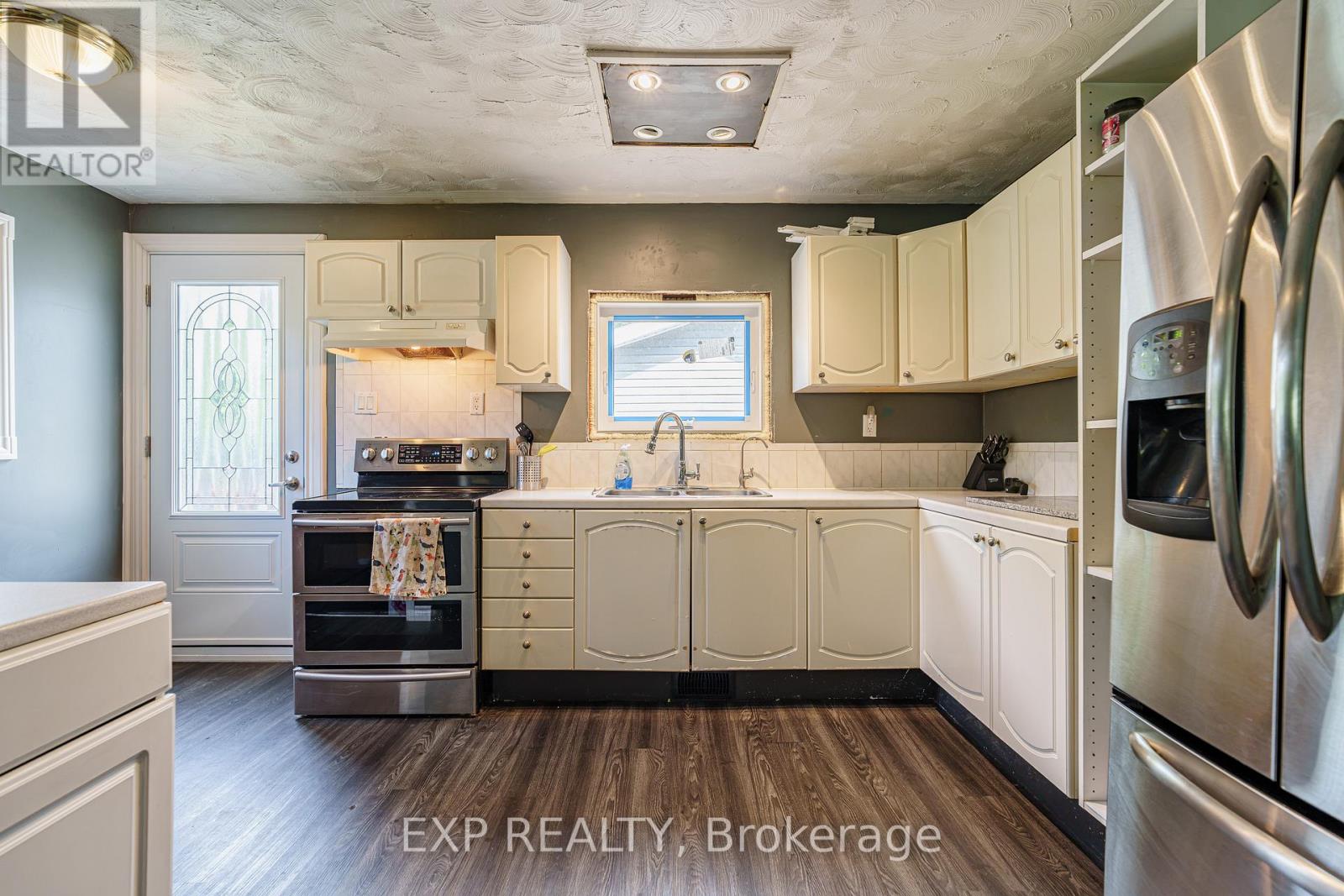 8131 COUNTY ROAD 44 ROAD - 9