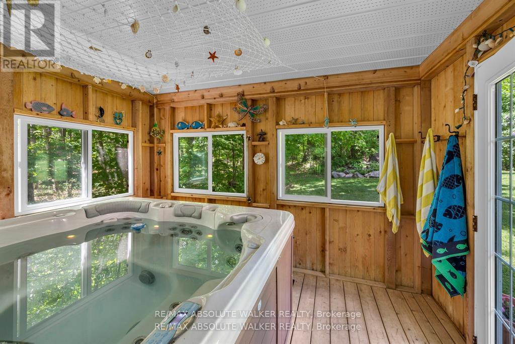 3 Bed, 2 Bath House for Sale in Ottawa – 114 HARDWOOD DRIVE, Ottawa – MLS# X13531508 - Image 29