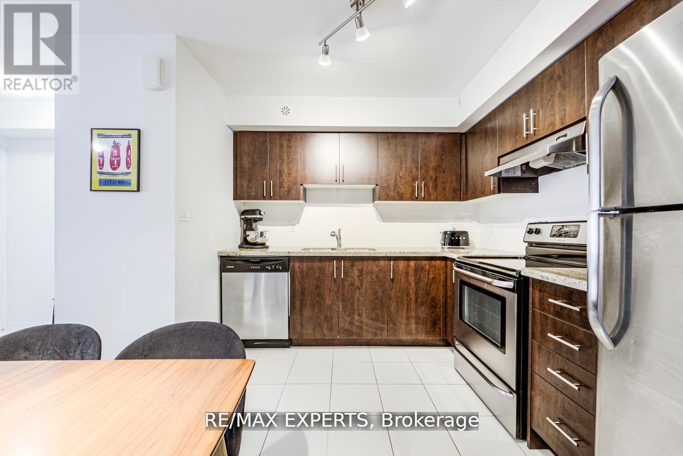 #C03 26 BRUCE STREET - 18