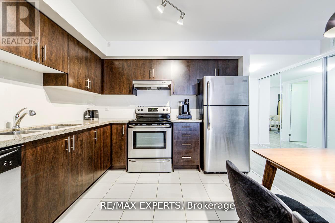 #C03 26 BRUCE STREET - 20