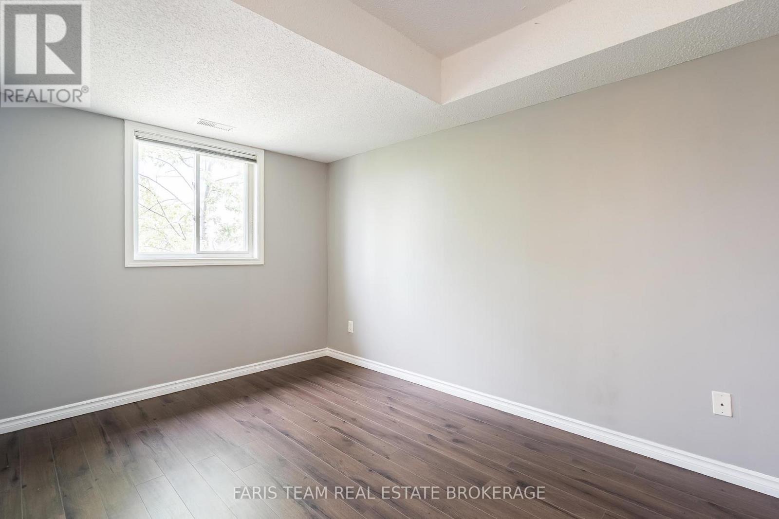 #76 243 FERNDALE DRIVE S - 12