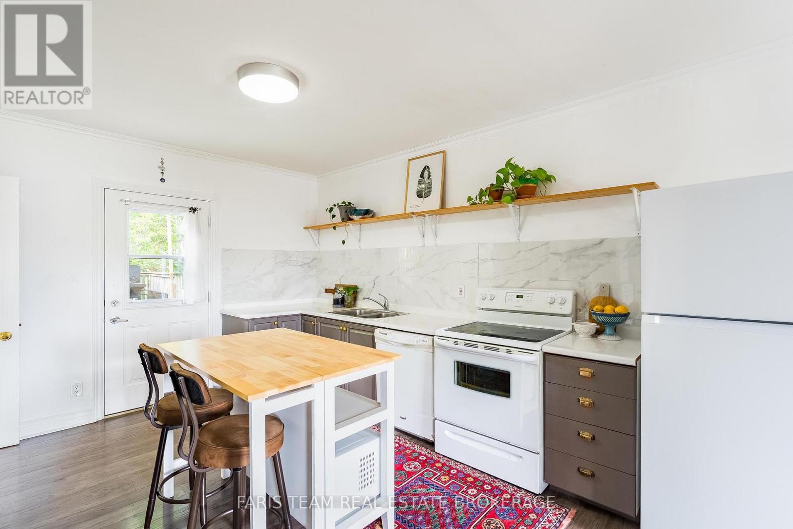 344 FIRST STREET - 6