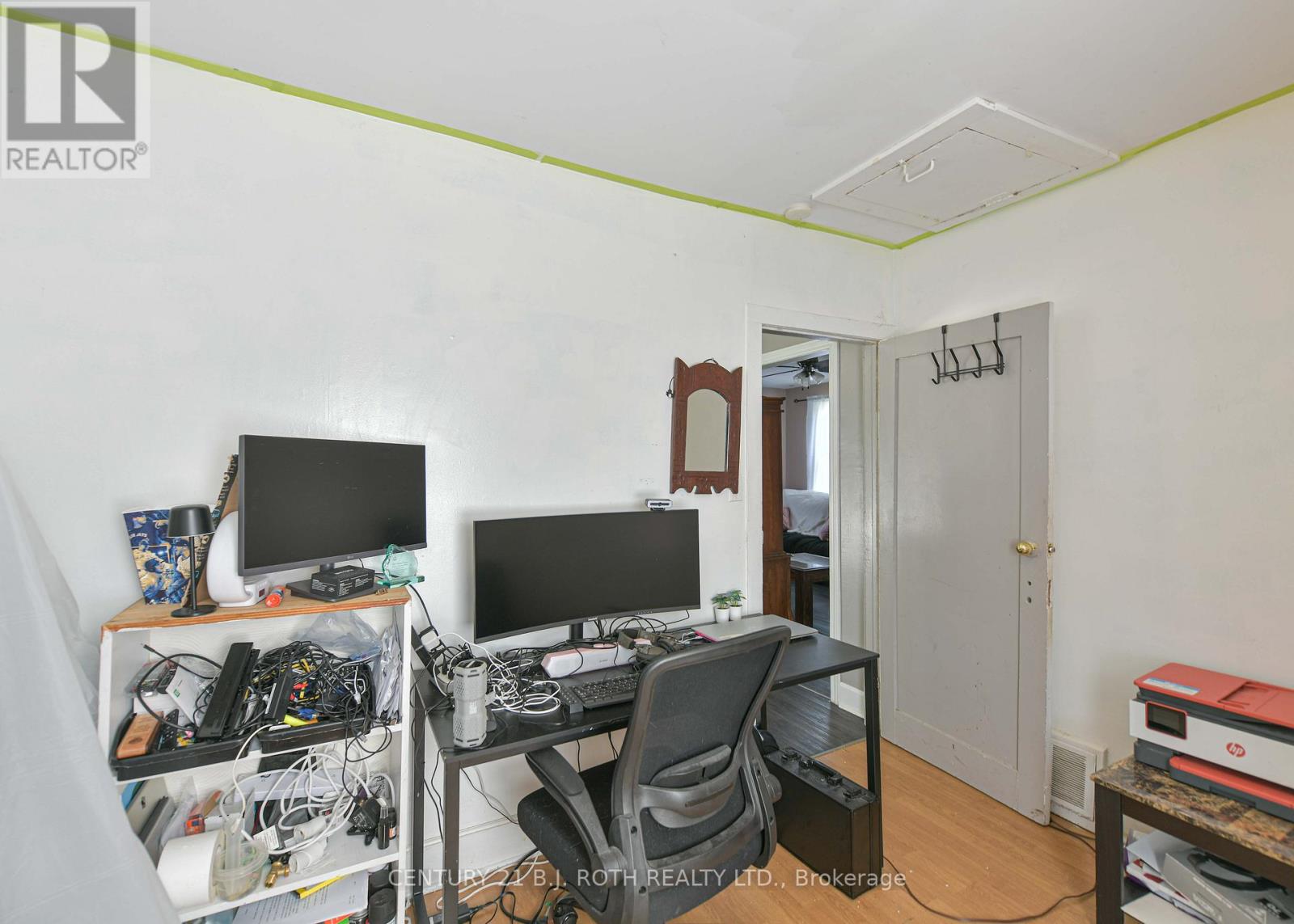26 SOUTH STREET S - 13
