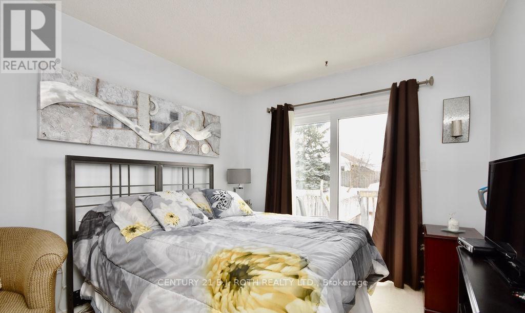 47 D'AMBROSIO DRIVE - 9