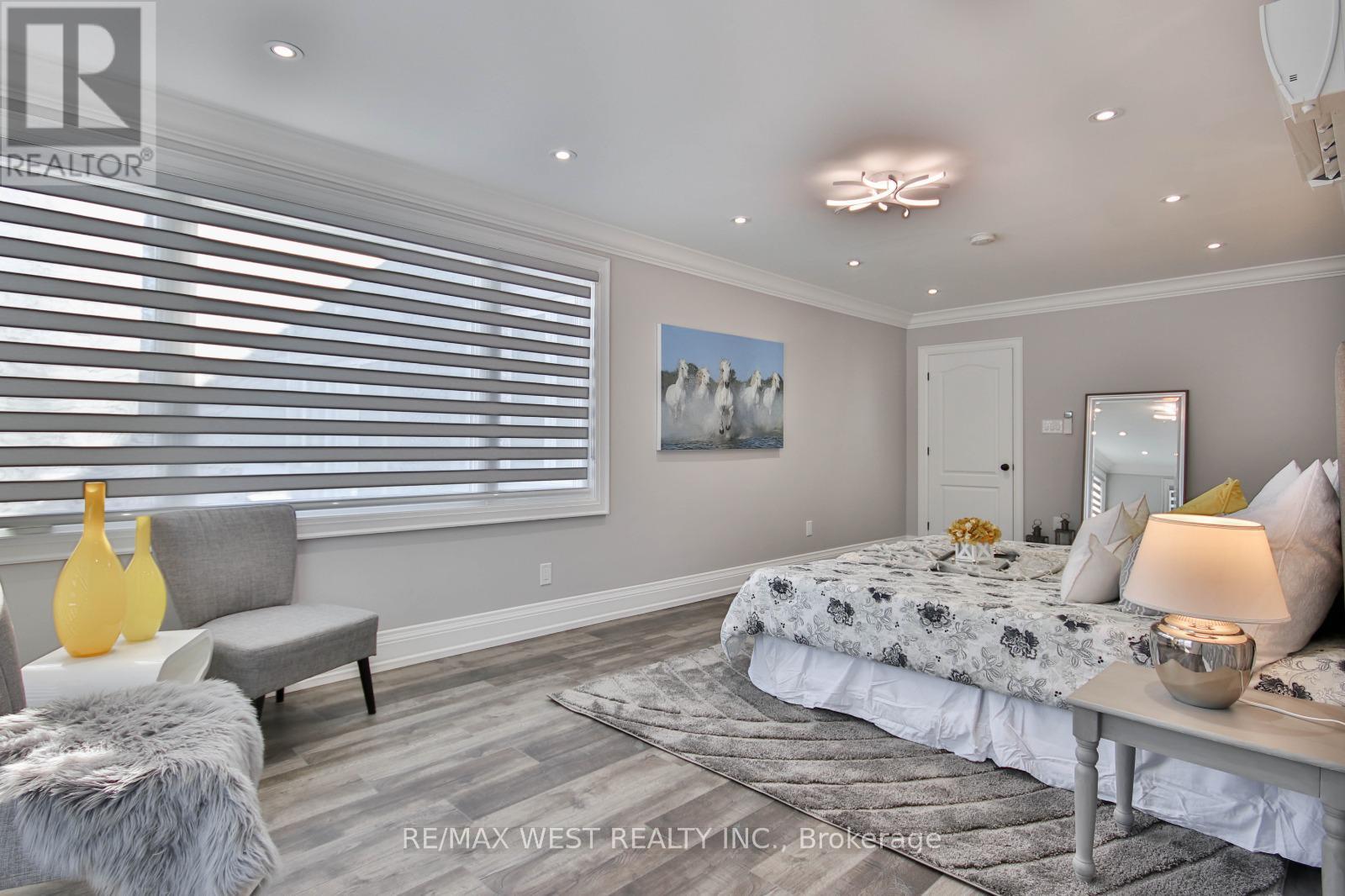 493 TOWNLINE ROAD N - 7