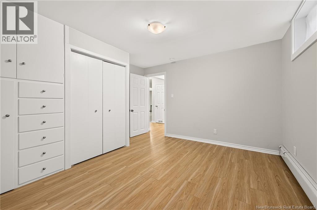 31 Alexander Avenue - 36