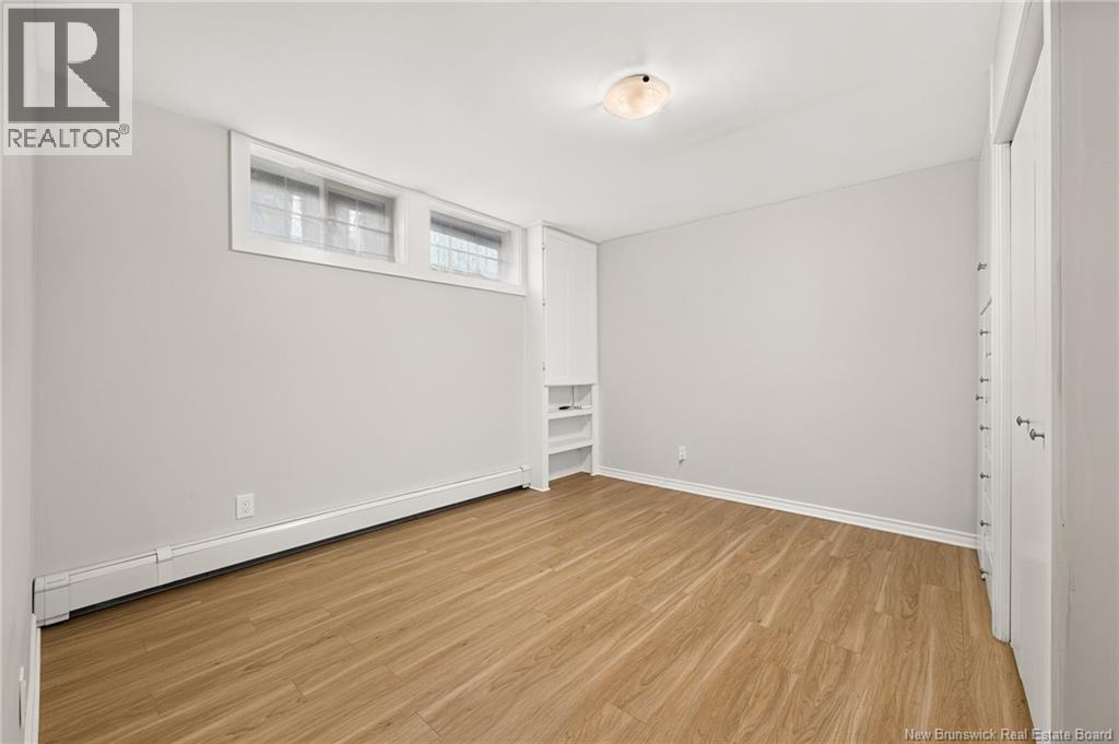 31 Alexander Avenue - 37