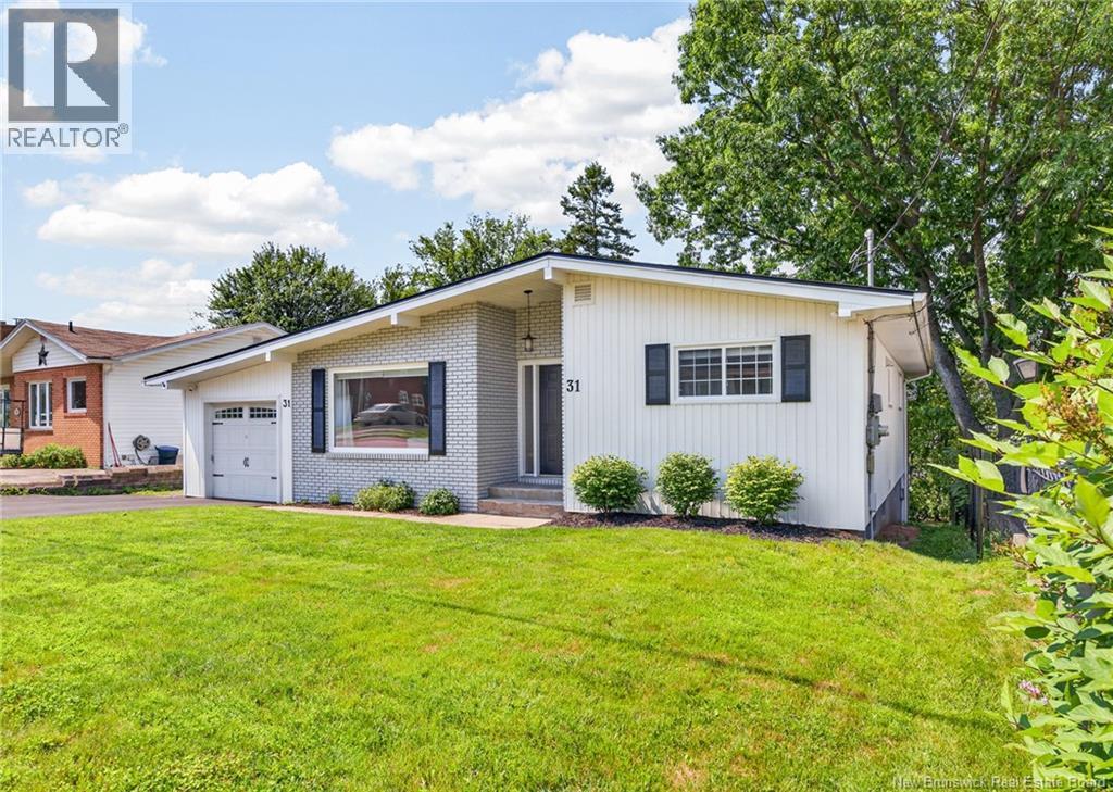 31 Alexander Avenue - 43