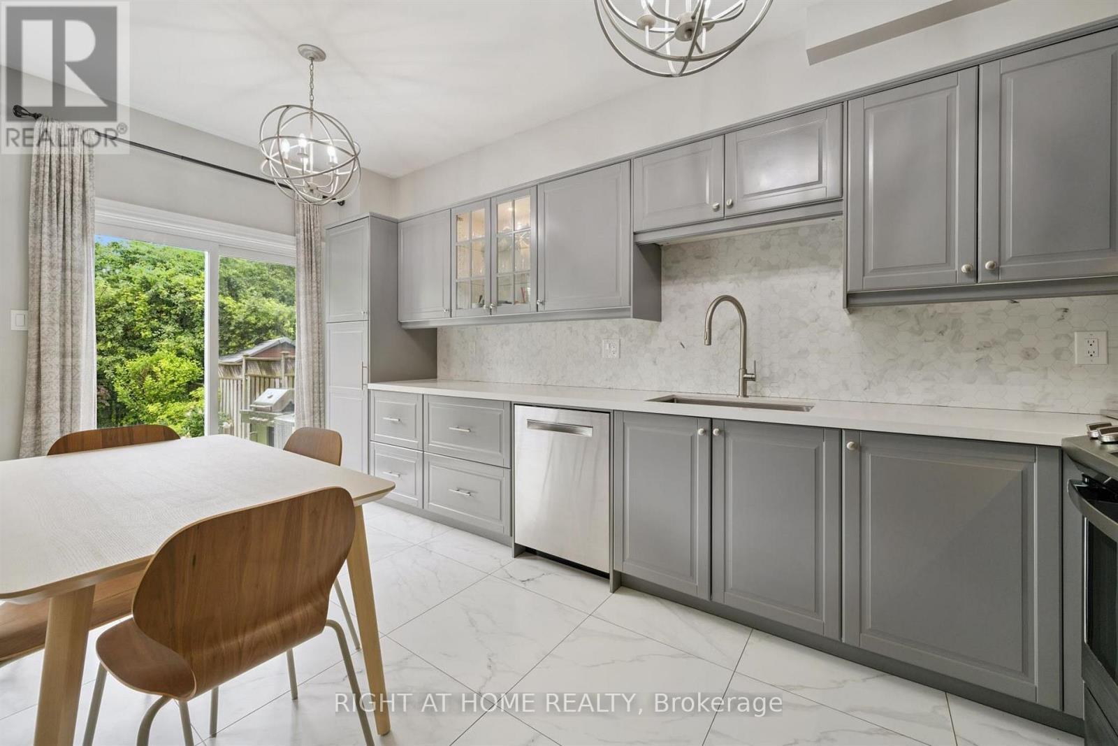 2371 DALEBROOK DRIVE - Image 11