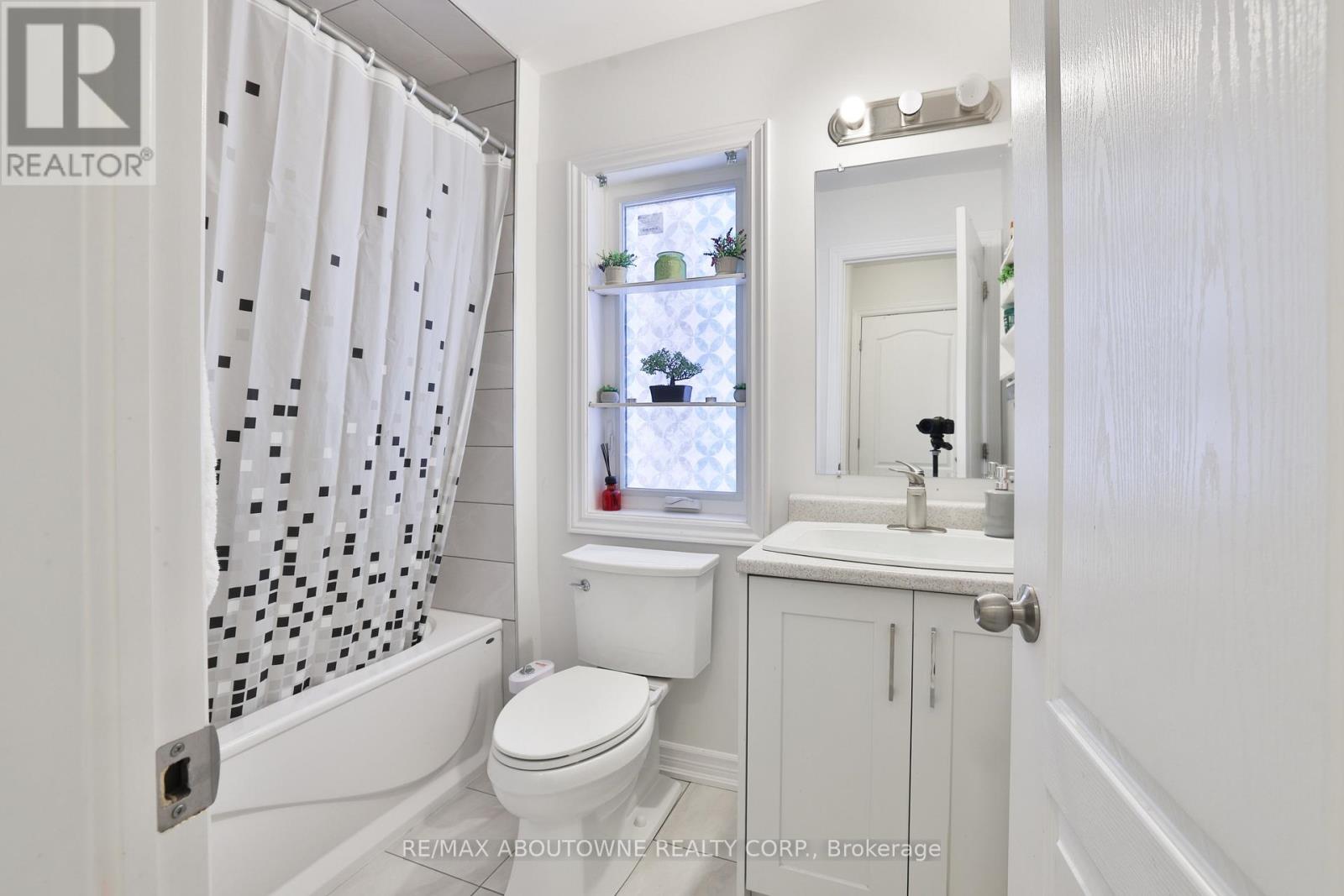 7214 TRIUMPH LANE - 23
