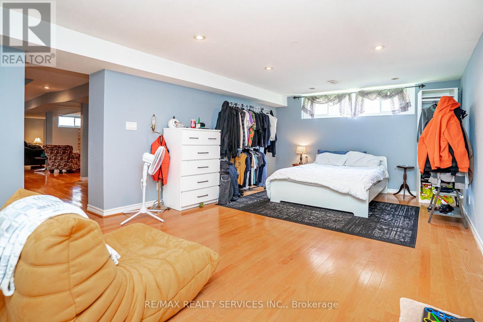 87 AMBLESIDE DRIVE - 30